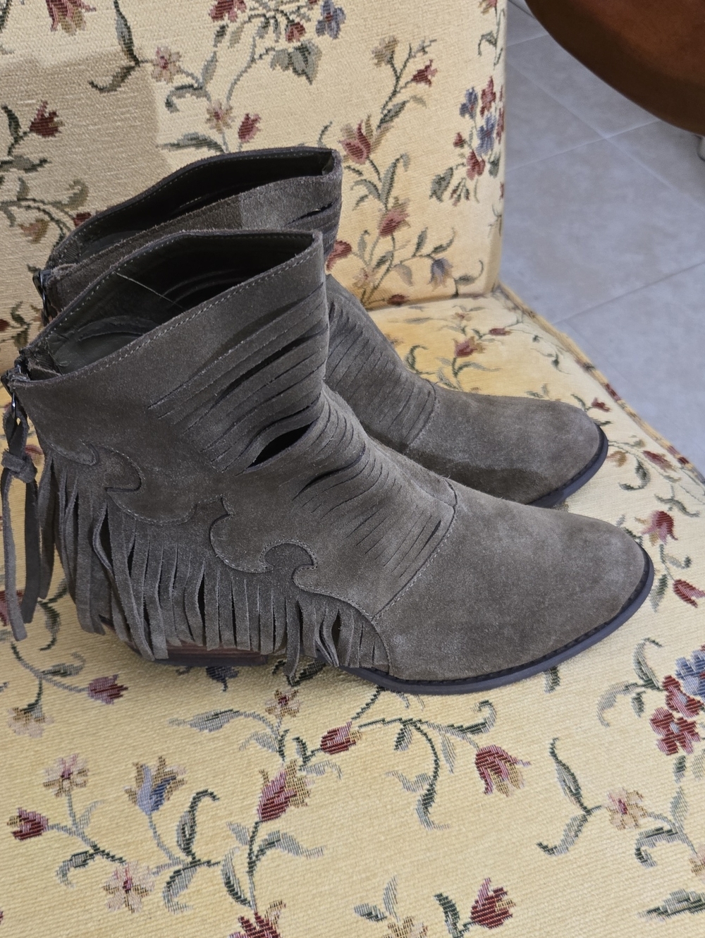 Yellow Box Tan Suede Fringe Ankle Boots